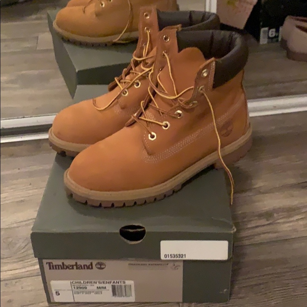 Timberland boots youth size 5